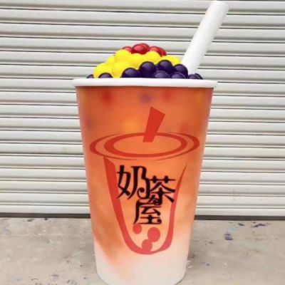 玻璃钢奶茶杯公园雕塑